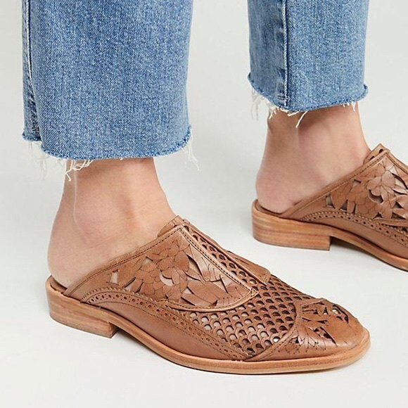 Free People Shoes - Free People Paramount Leather Cutout Loafers